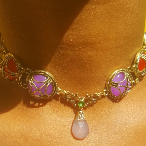 Jewelry - Choker